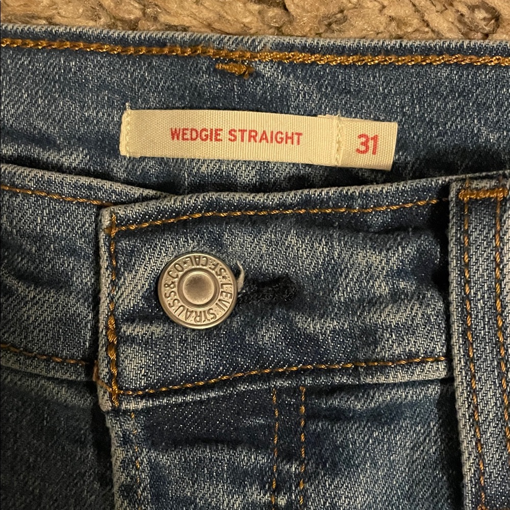 Levi’s wedgie straight jeans -size 31 - Picture 2 of 7